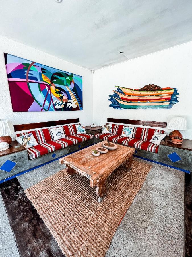Hotel California Playa Эль-Яке Экстерьер фото