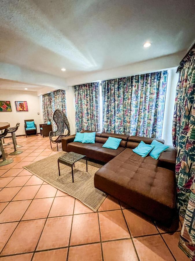 Hotel California Playa Эль-Яке Экстерьер фото
