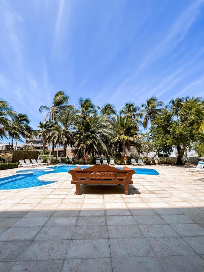 Hotel California Playa Эль-Яке Экстерьер фото